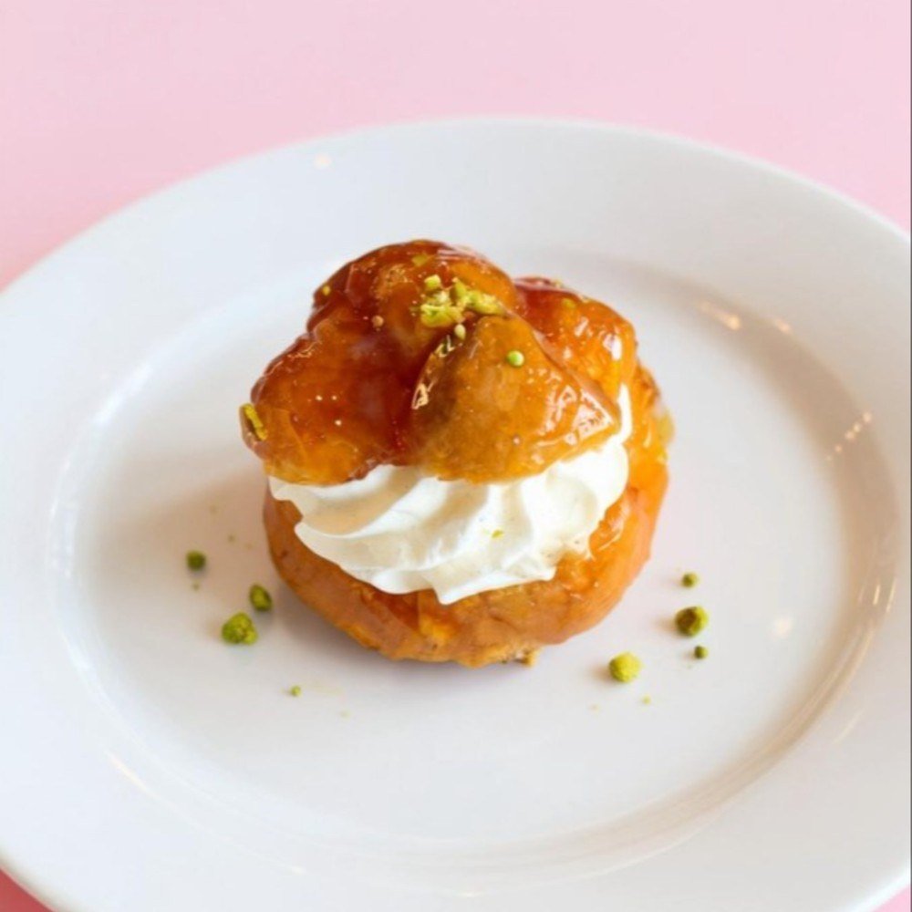 Chou à la Crème Chantilly