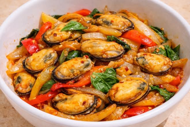 Moules au Basilic Thaï